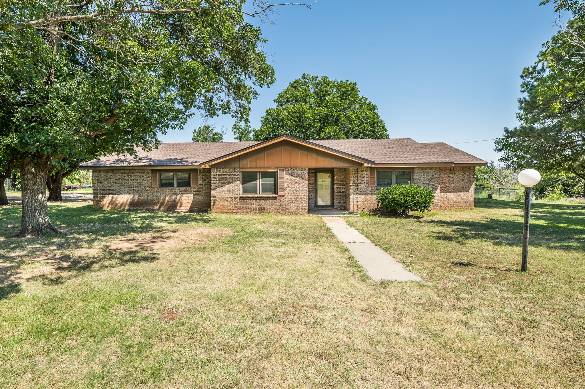 1508 w 5th Clarendon 02