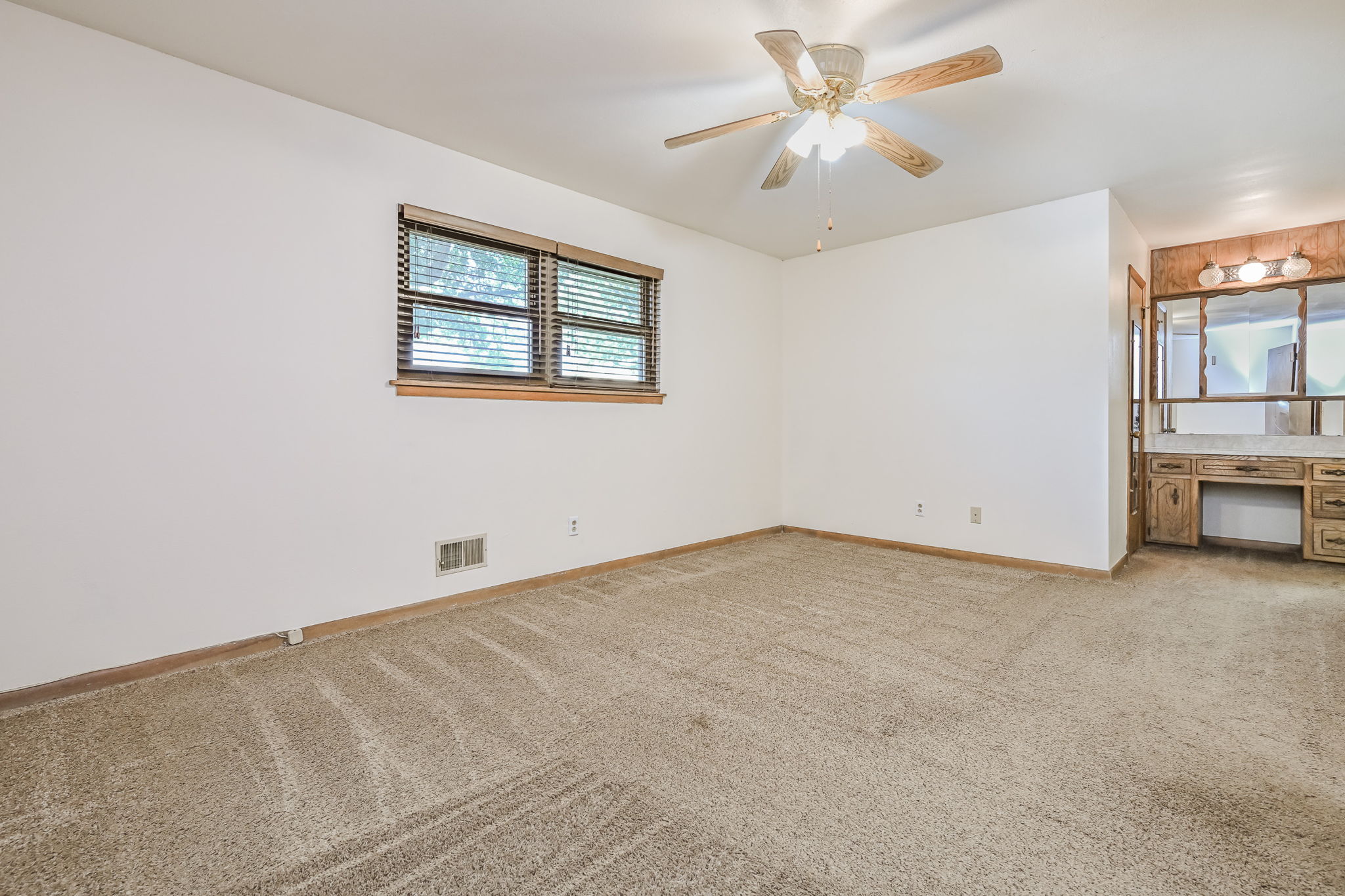 1508 w 5th Clarendon 20