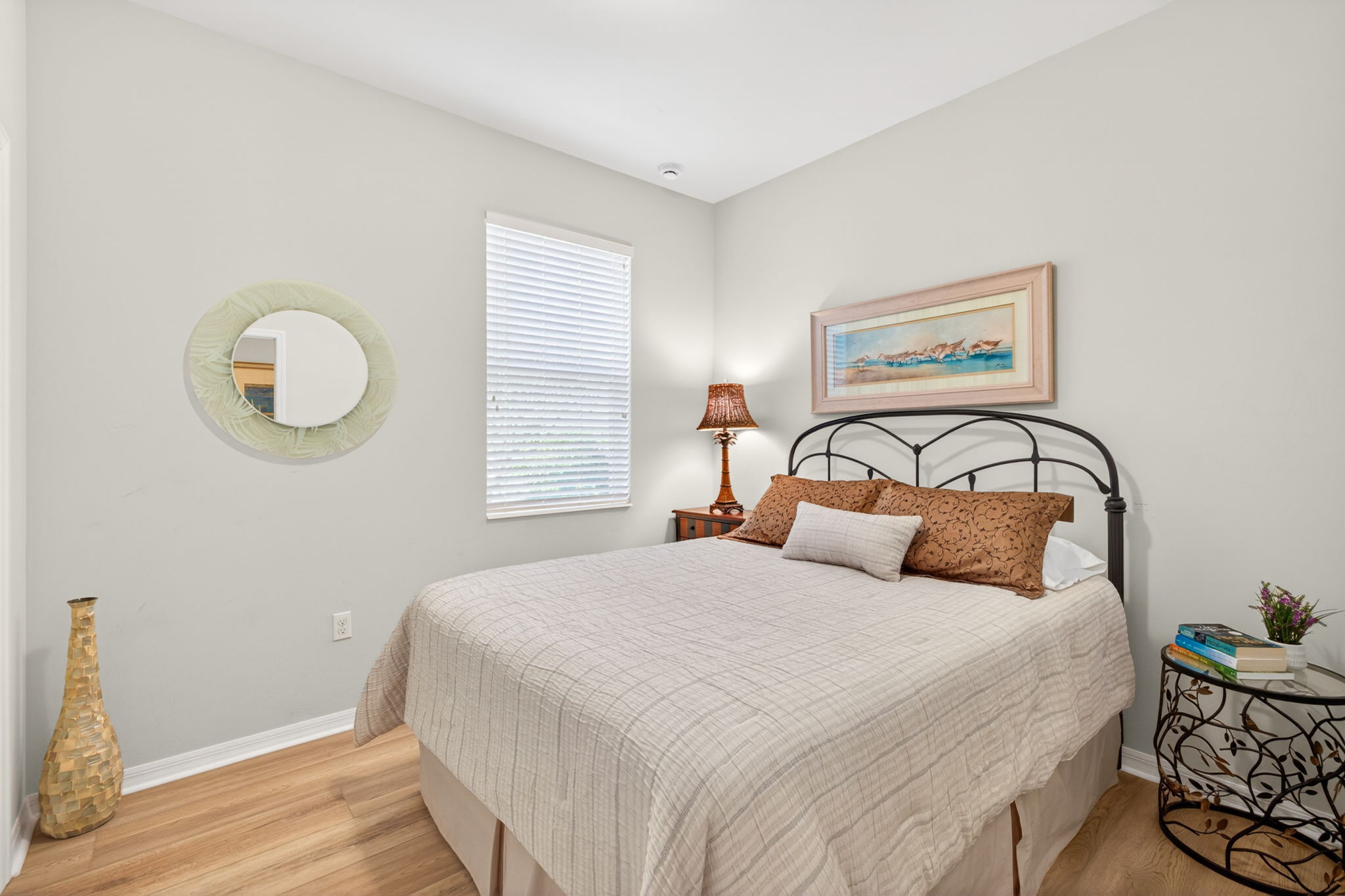 Guest Bedroom 1