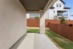  Photo 50