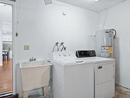  Photo 23