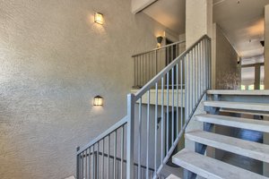 15095 N Thompson Peak Pkwy, Scottsdale, AZ 85260, USA Photo 3