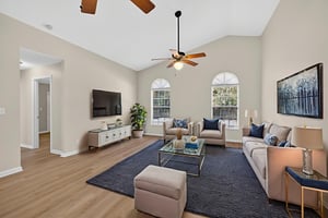 BS1A3149 virtually staged.jpeg