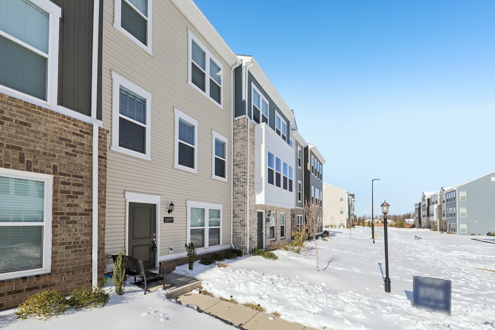 Jaxton Square Ln-S2801-003.jpg