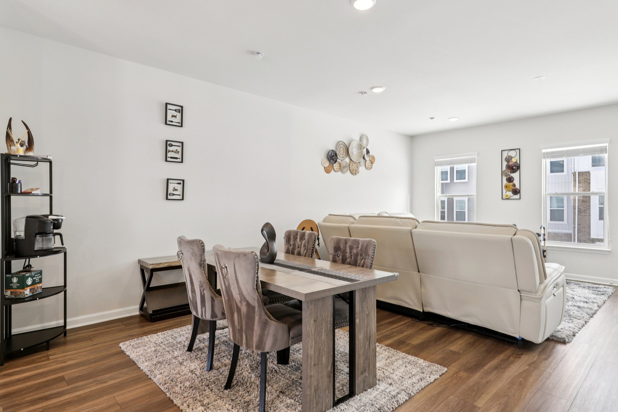 Jaxton Square Ln-S2801-010.jpg