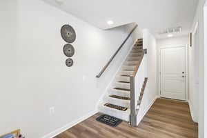 Jaxton Square Ln-S2801-004.jpg