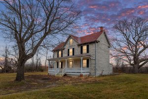 151 Concert Ln, Berryville, VA 22611, USA Photo 0