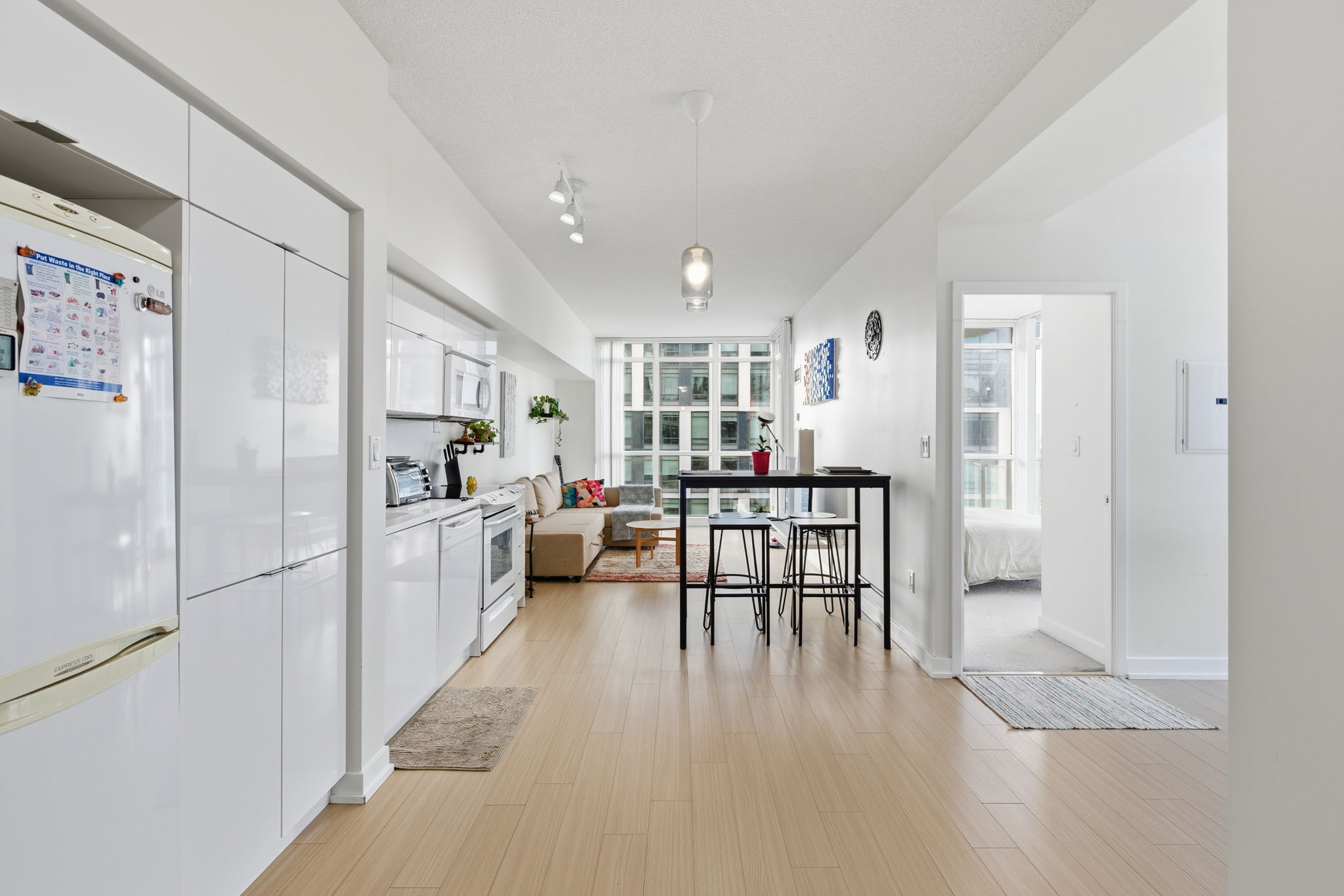 Toronto property showcase — delivered property photograph 3