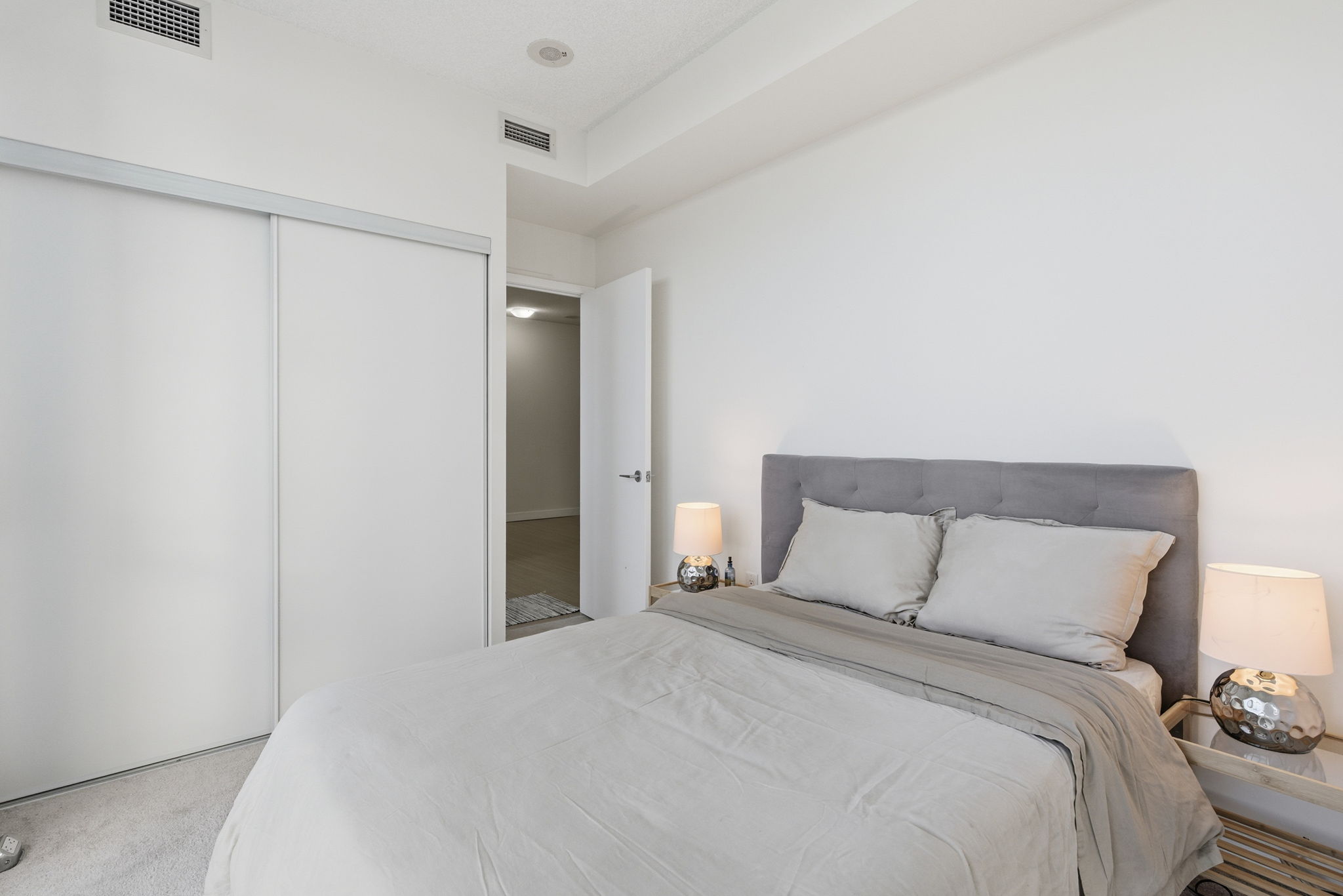 Toronto property showcase — delivered property photograph 12