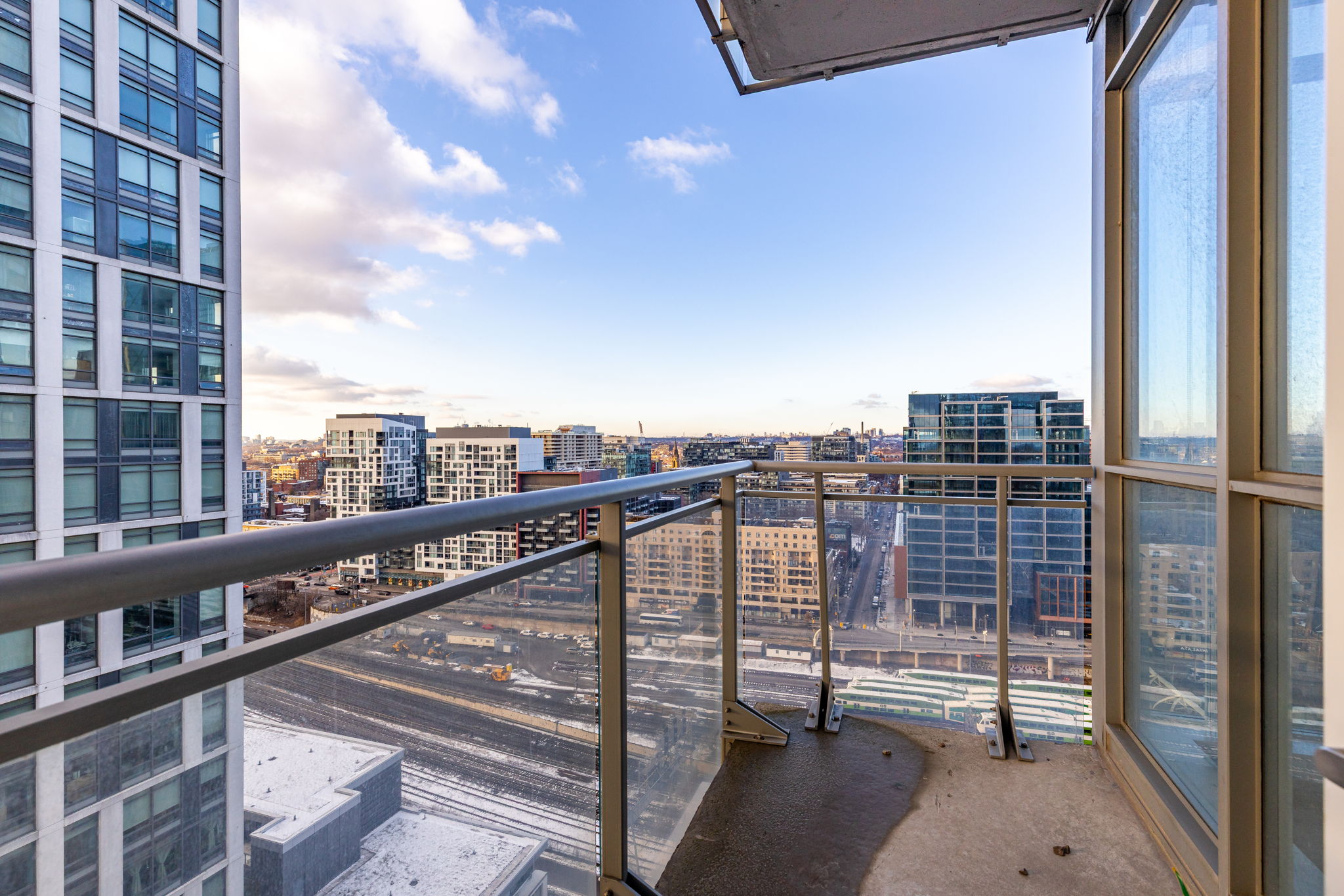 Toronto property showcase — delivered property photograph 15