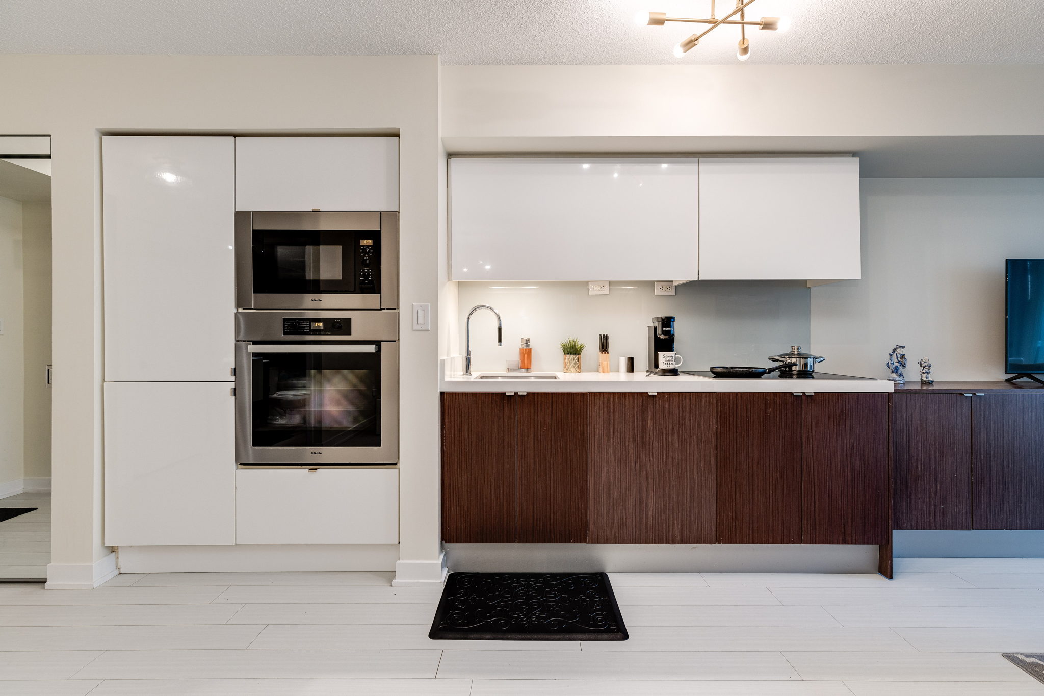 Toronto property showcase — delivered property photograph 3