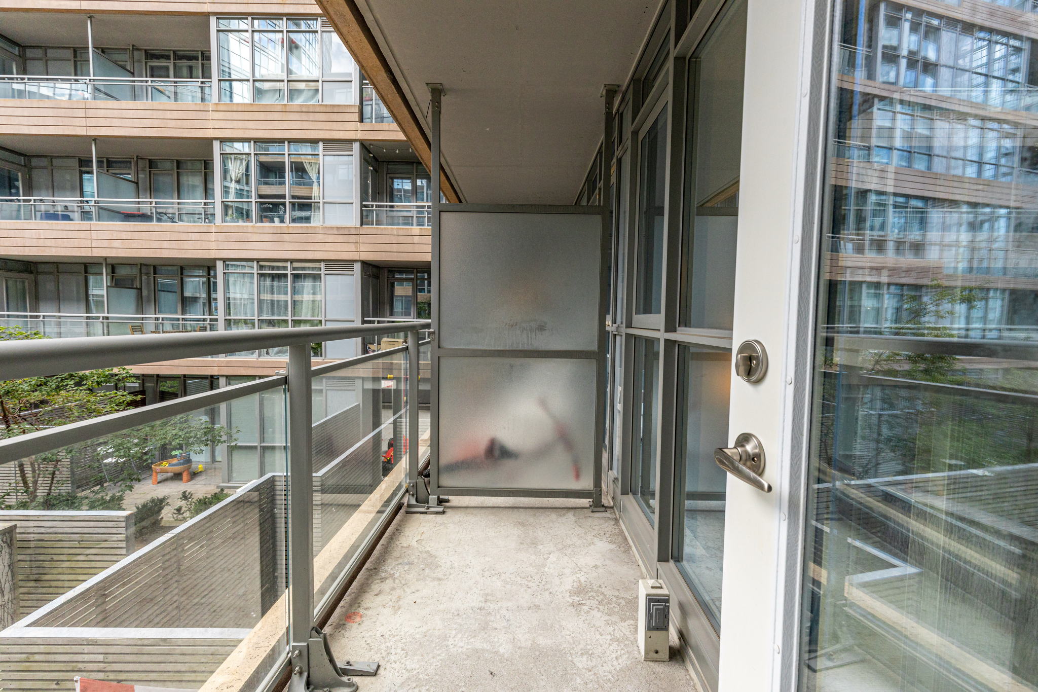 Toronto property showcase — delivered property photograph 30