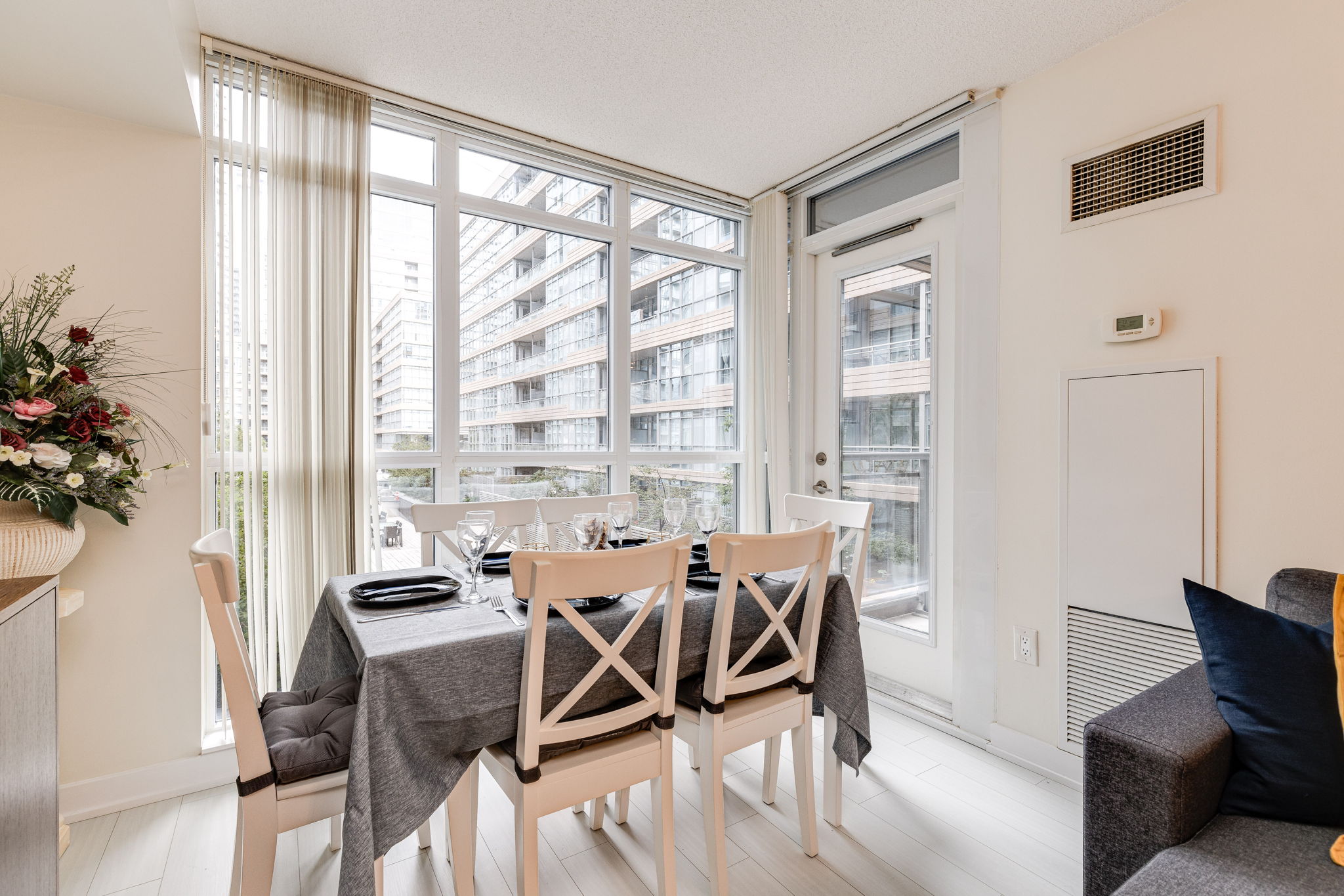 Toronto property showcase — delivered property photograph 7