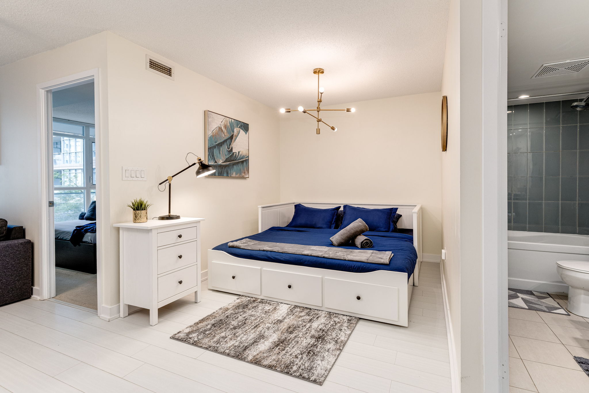 Toronto property showcase — delivered property photograph 11