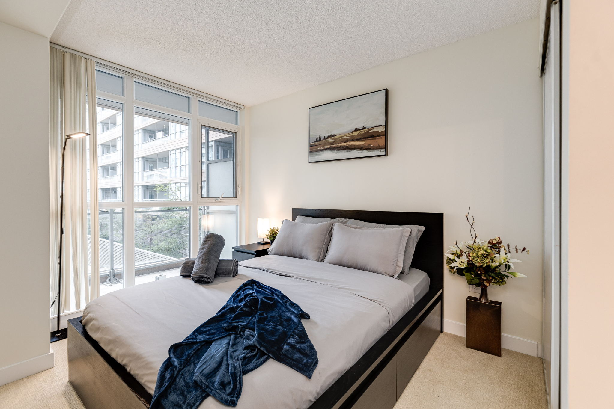 Toronto property showcase — delivered property photograph 14