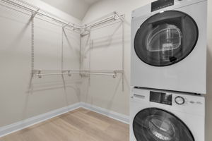  Photo 49