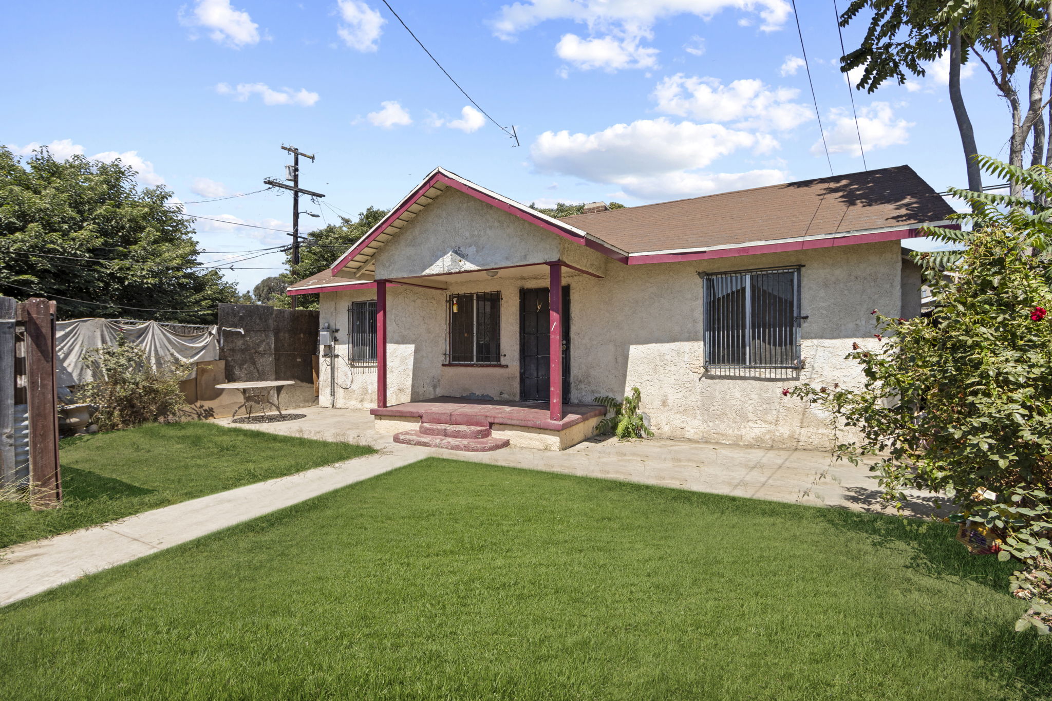 Back Unit-Private Yard area