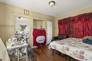 Front Unit-151 E. 54th-Living room