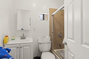 Front Unit-151 E. 54th-Bathroom