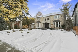 151 Highland Crescent, Toronto ON — real estate photography by Amazing Photo Video