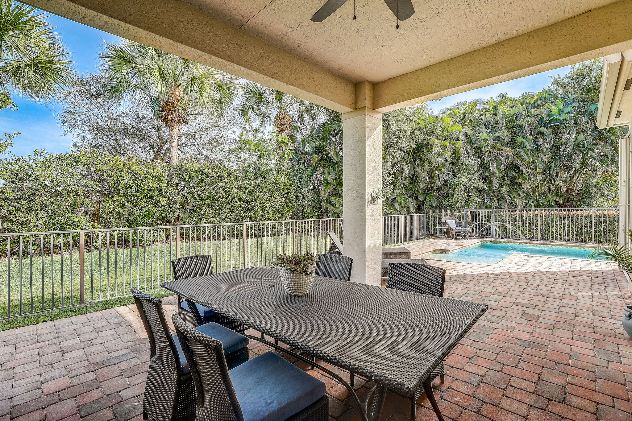Isle Verde Way-038