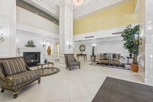 Prospect Ave apt 19e-S2308-005.jpg