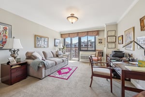 Prospect Ave apt 19e-S2308-007.jpg