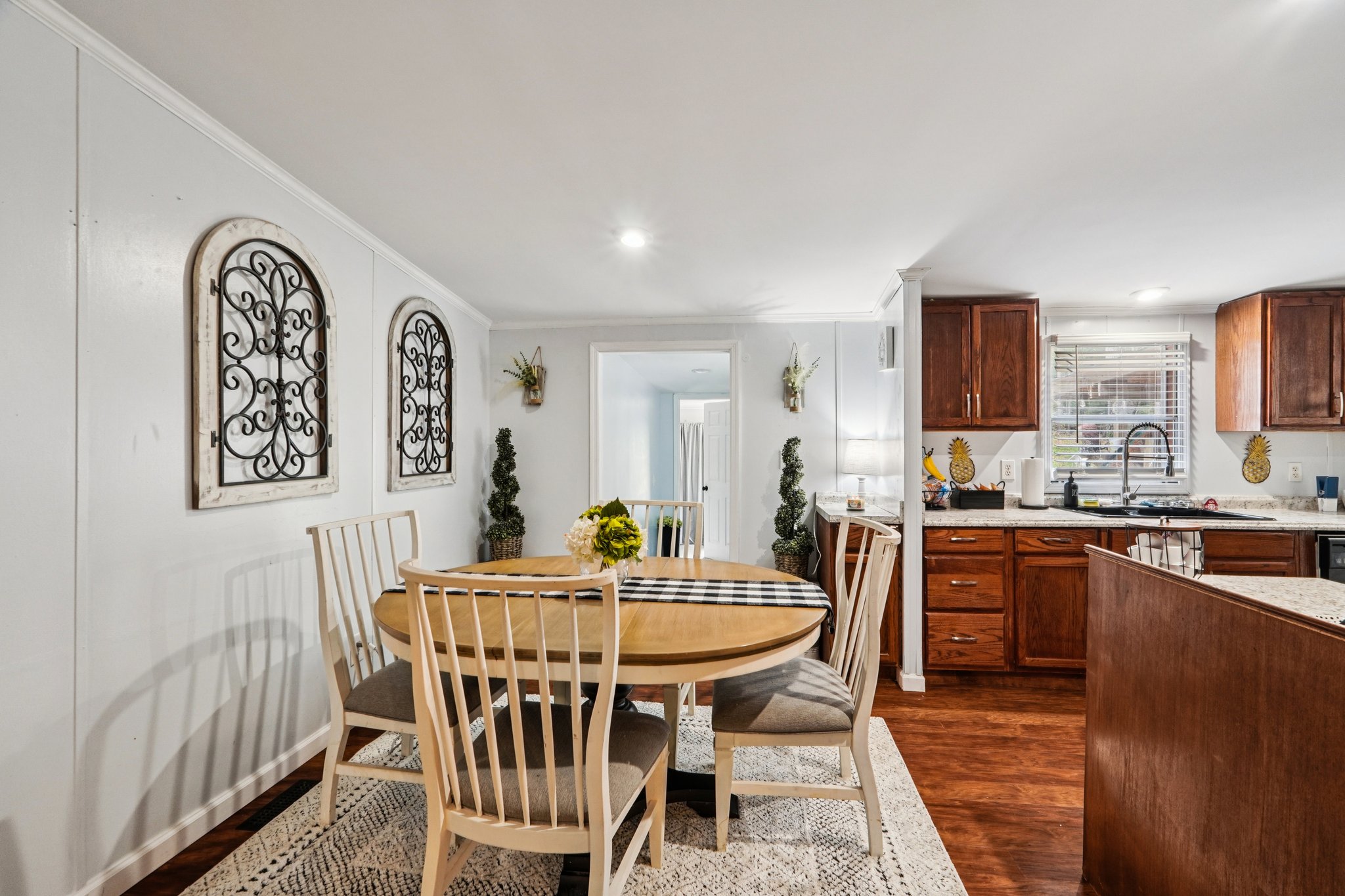 Stafford Dr-S0710-010.jpg