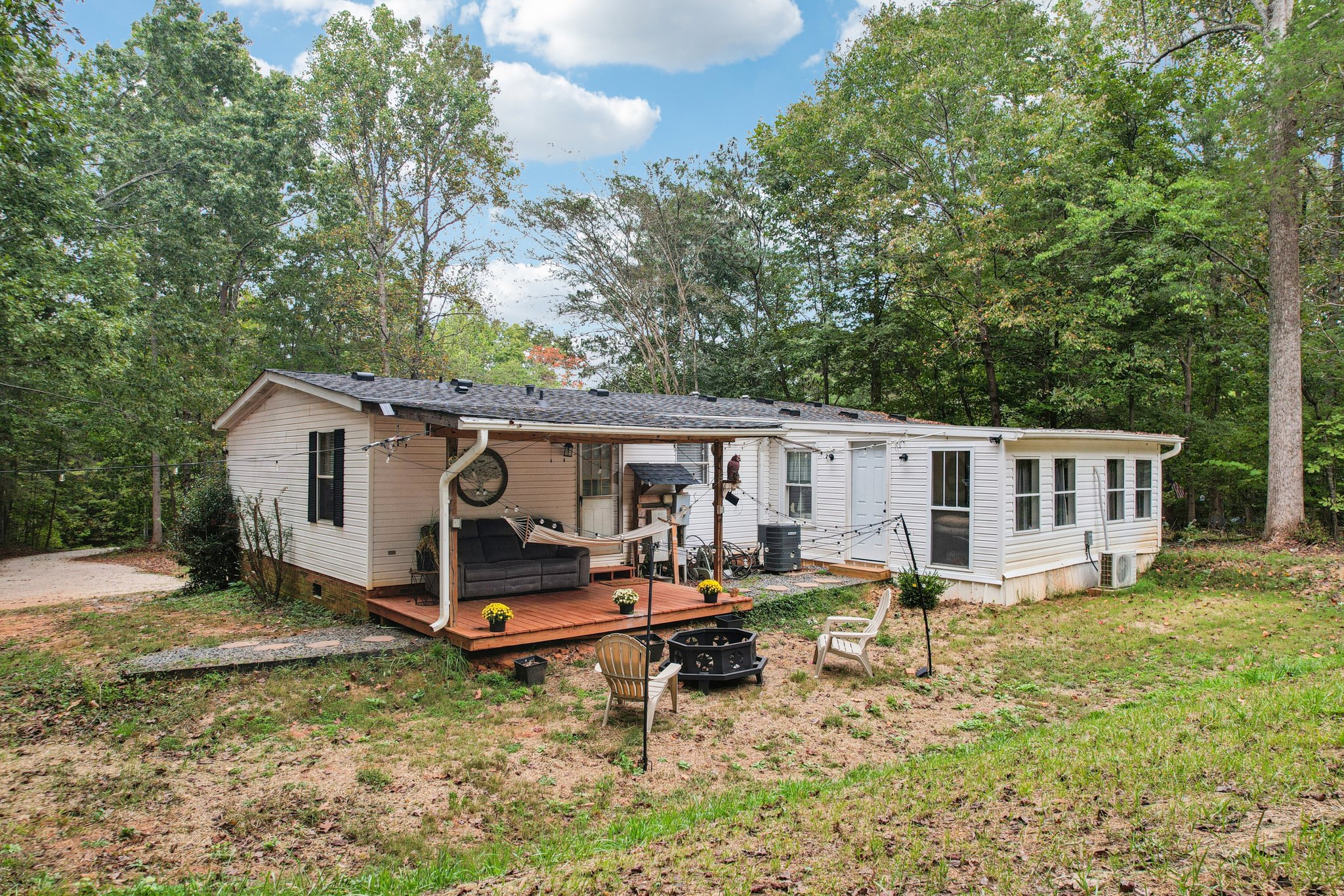 Stafford Dr-S0710-043.jpg