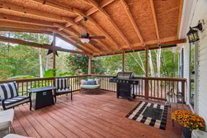 Stafford Dr-S0710-002.jpg