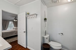 Stafford Dr-S0710-019.jpg