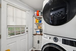 Stafford Dr-S0710-020.jpg