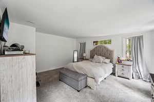 Stafford Dr-S0710-022.jpg