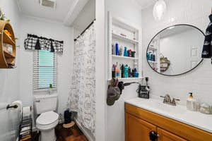 Stafford Dr-S0710-028.jpg