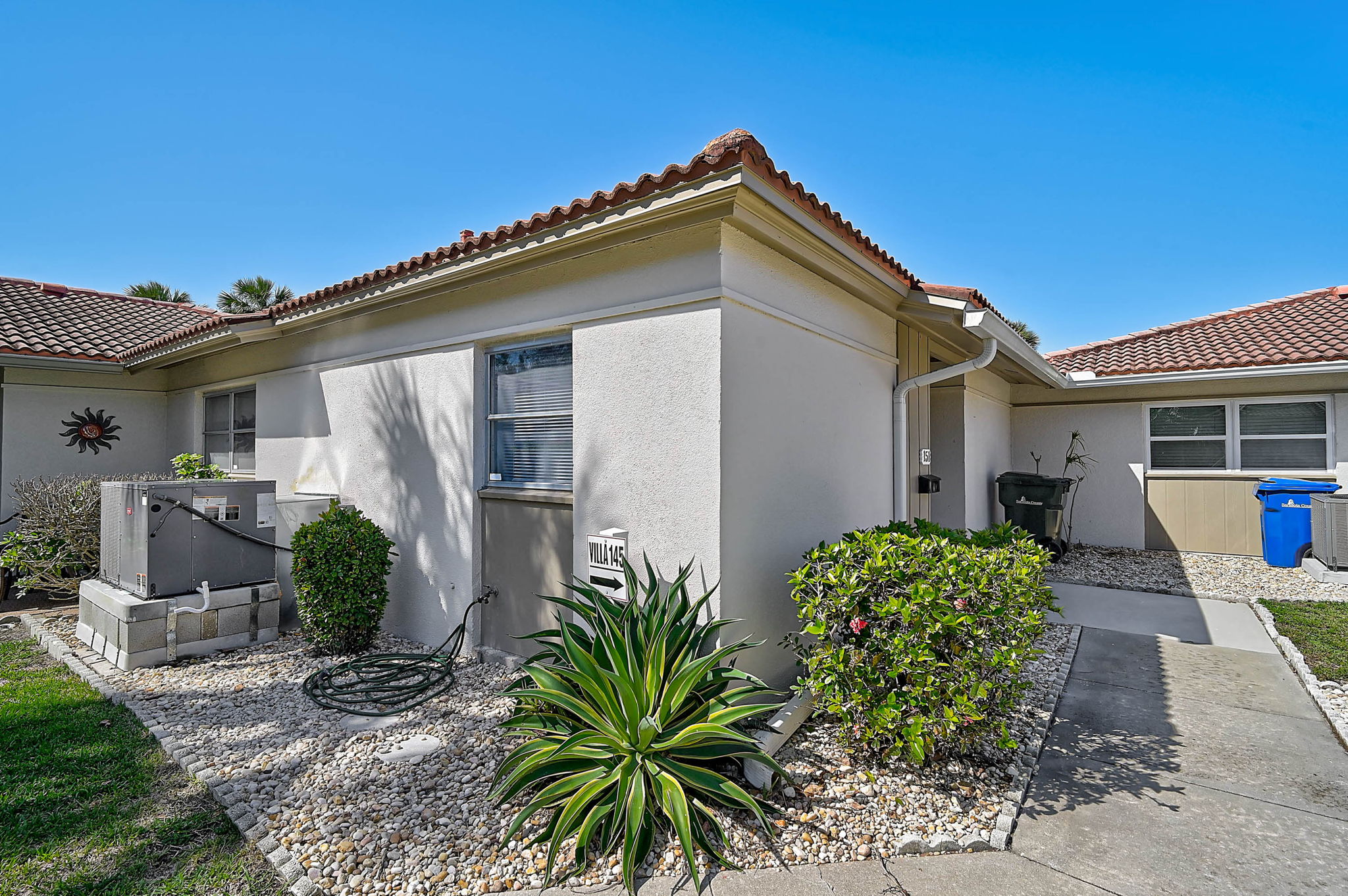 151 Vista Hermosa Cir-5