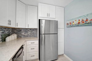 151 Vista Hermosa Cir-9
