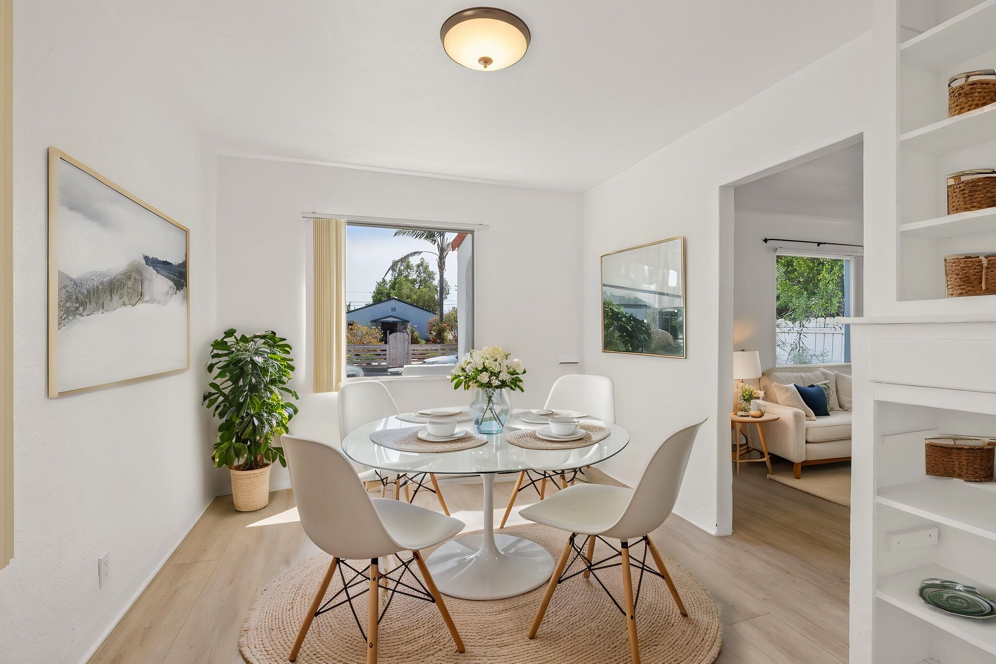 UpmarketMedia-151WVin-33 virtually staged.jpeg