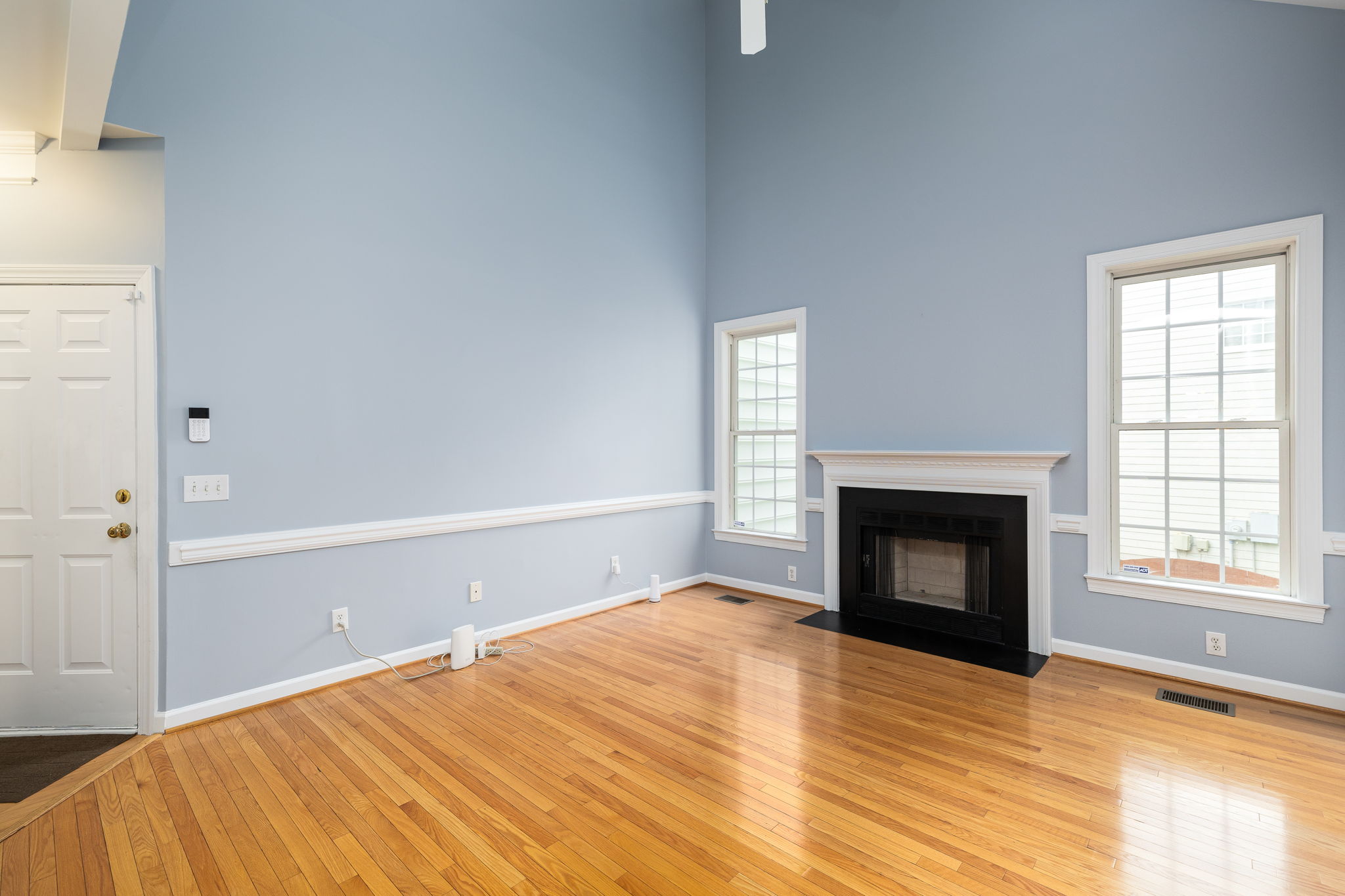 1510 Covered Wagon-13