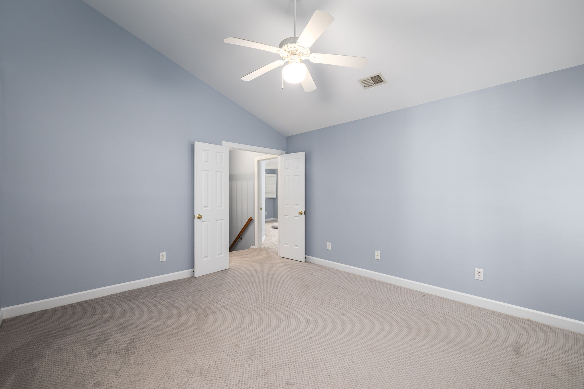 1510 Covered Wagon-21