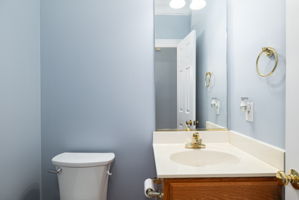 1510 Covered Wagon-16