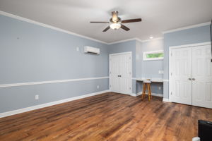 1510 Covered Wagon-17