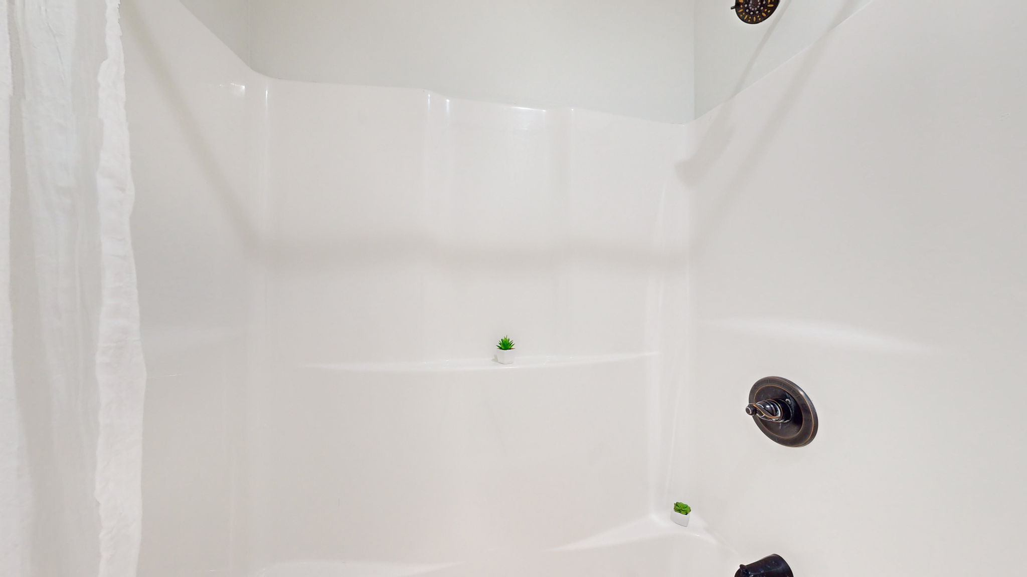  Photo 39