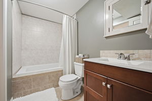  Photo 43