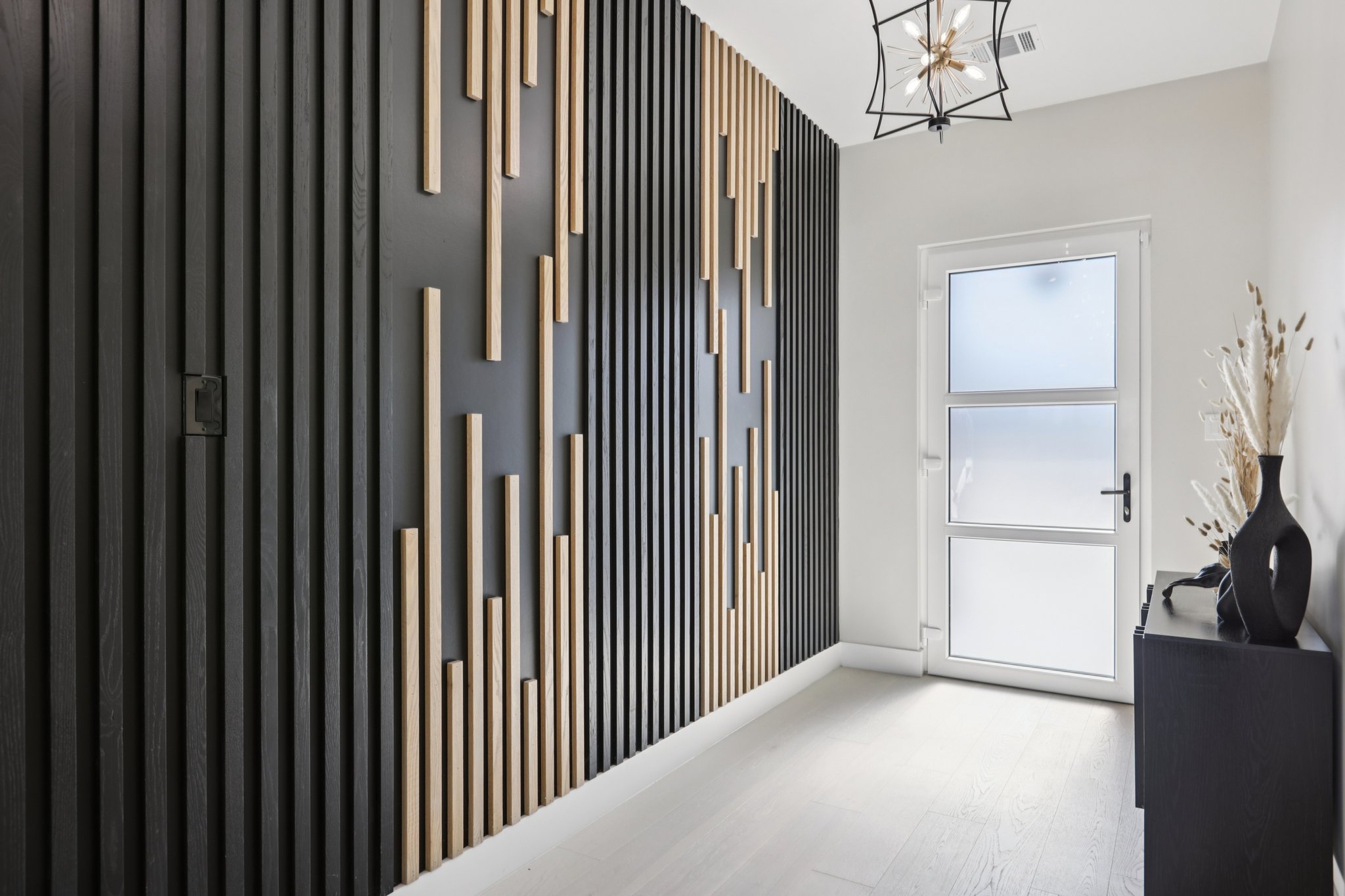 General Williamson Dr-S0203-009.jpg