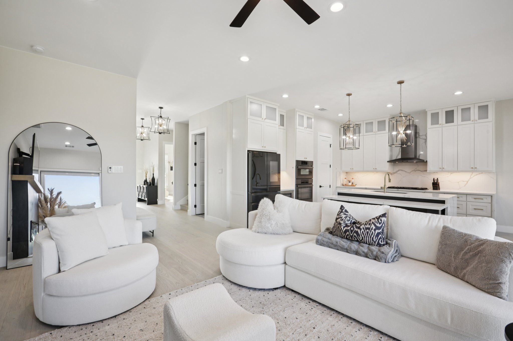 General Williamson Dr-S0203-017.jpg