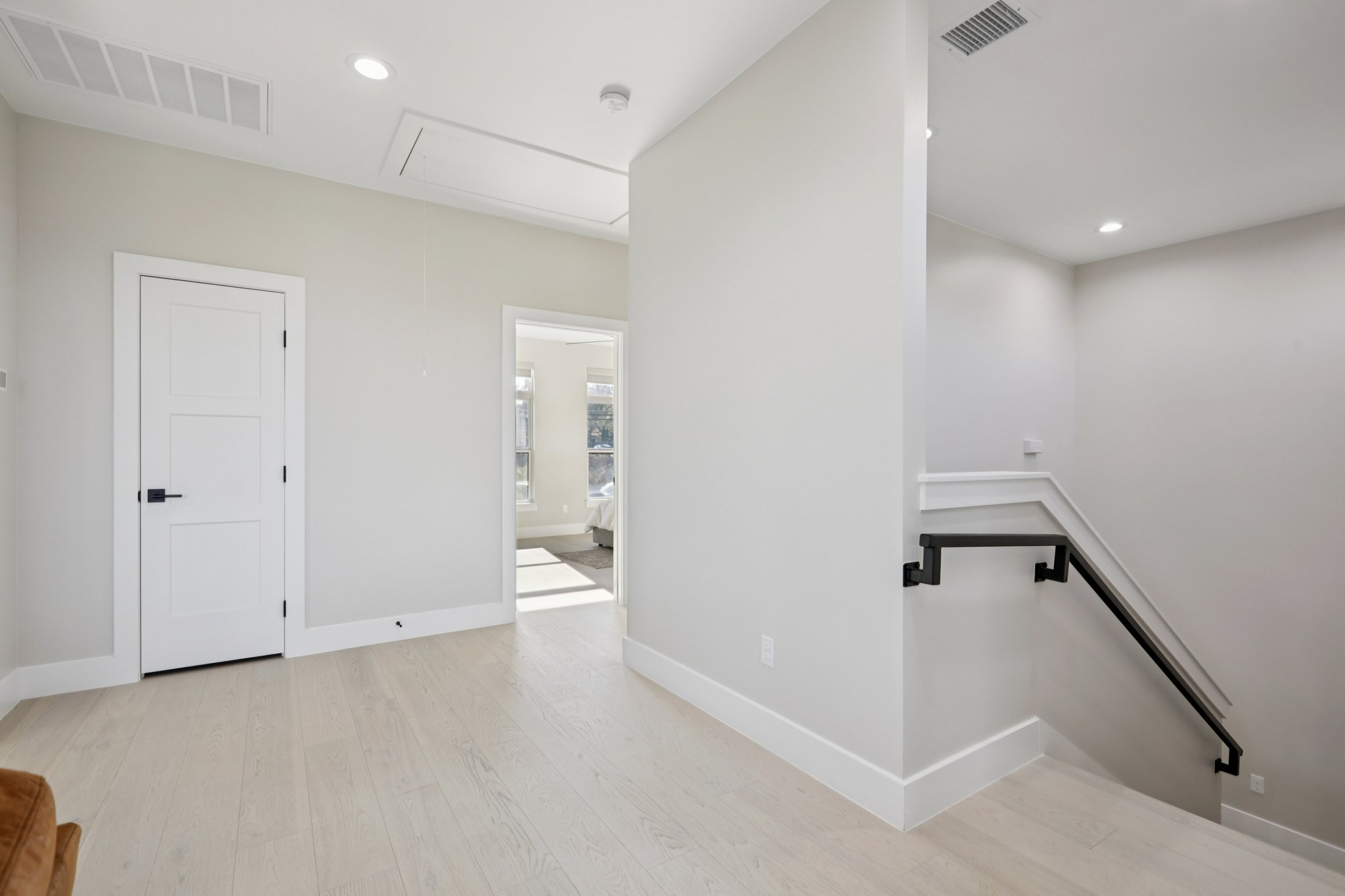 General Williamson Dr-S0203-045.jpg