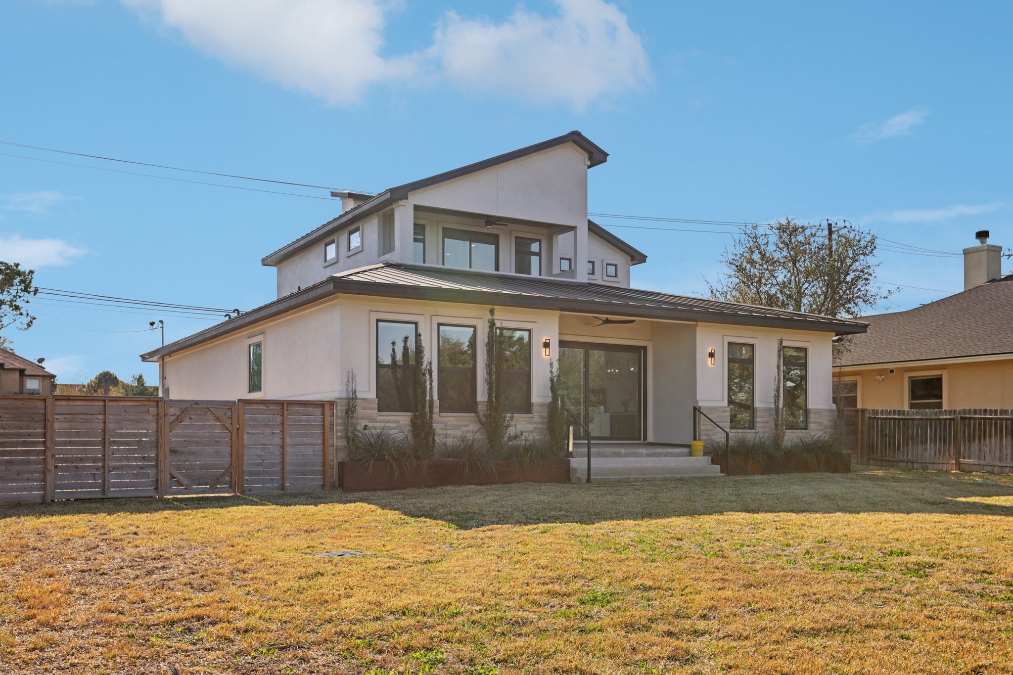 General Williamson Dr-S0203-065.jpg