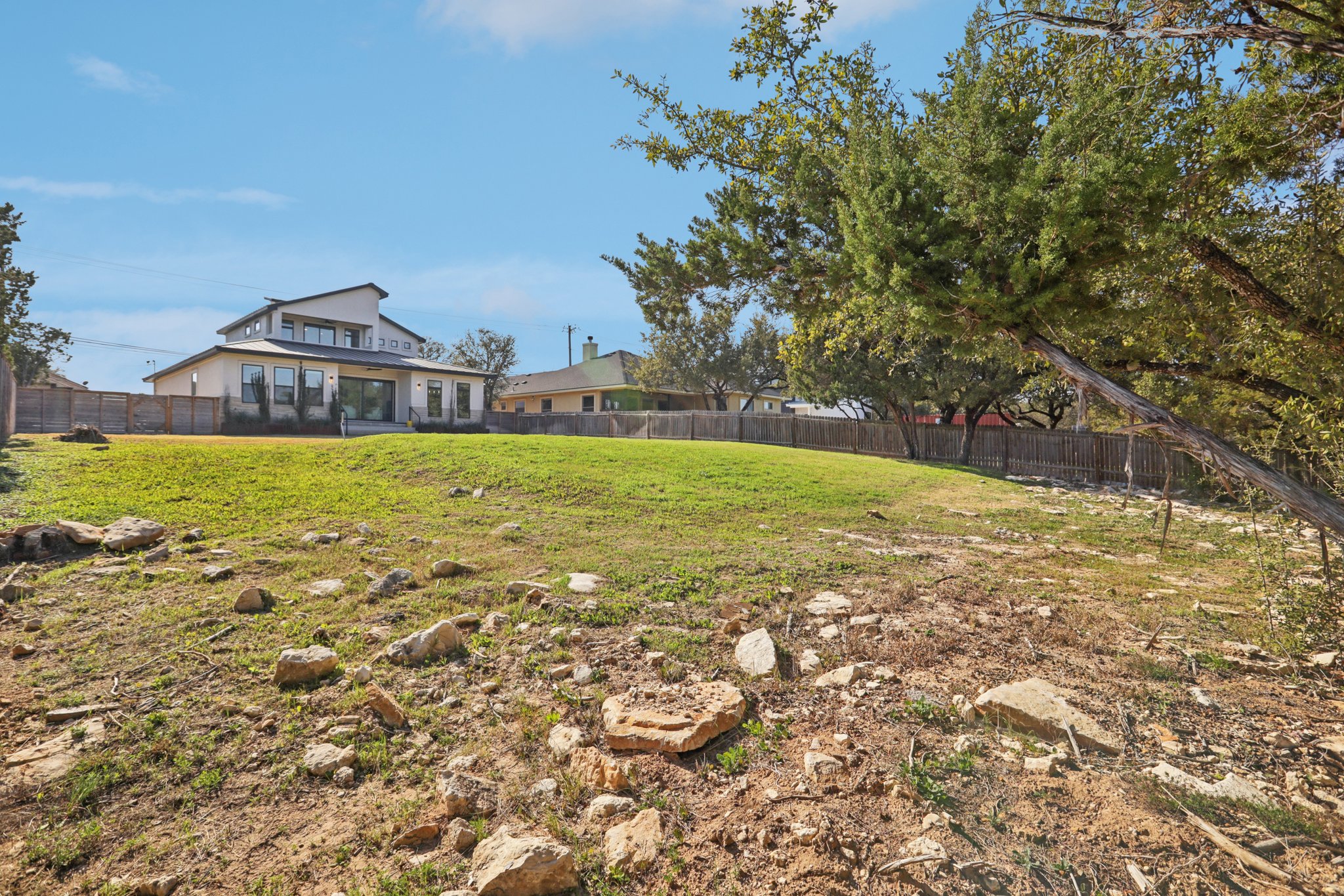 General Williamson Dr-S0203-066.jpg