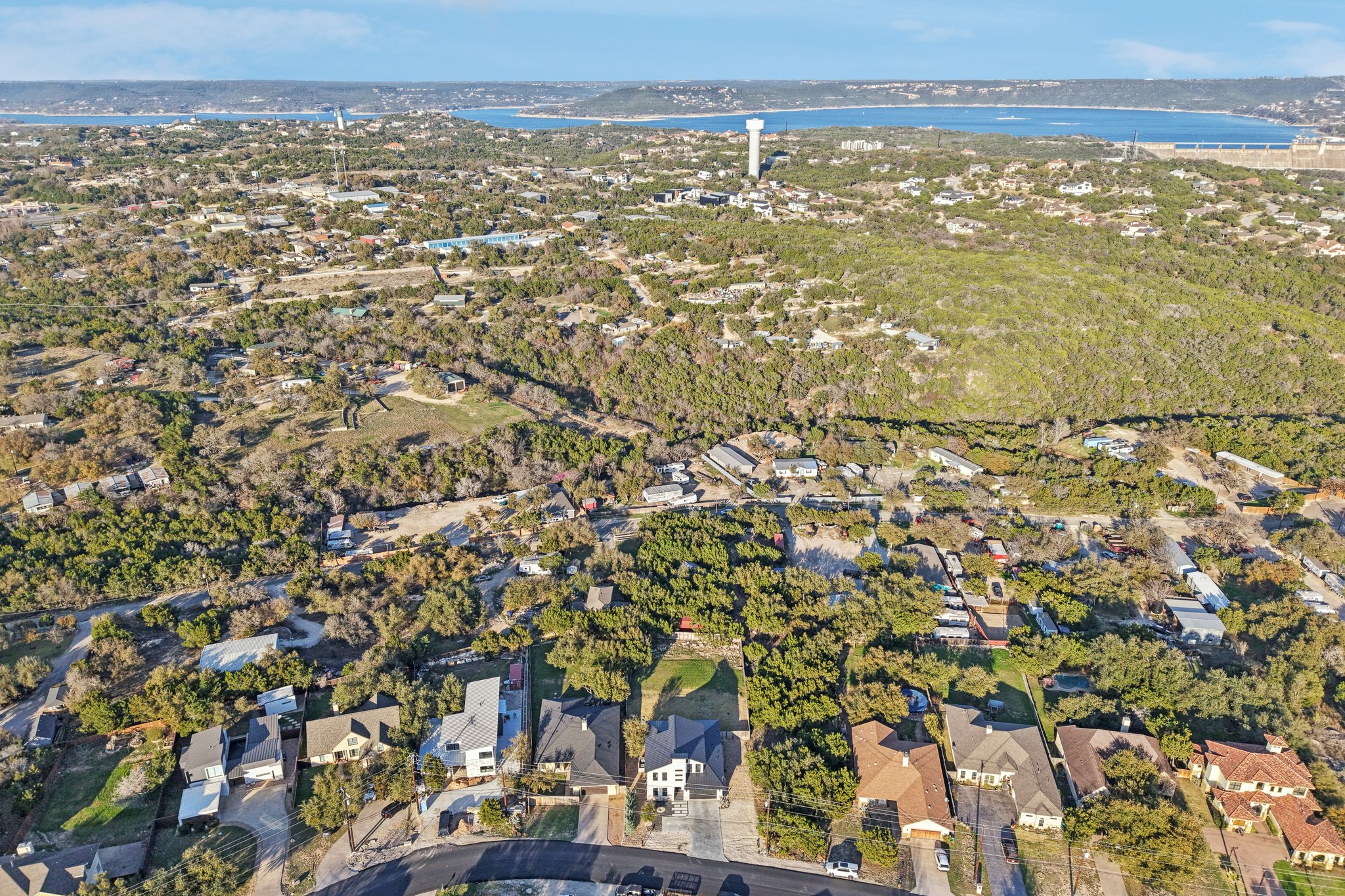 General Williamson Dr-S0203-078.jpg