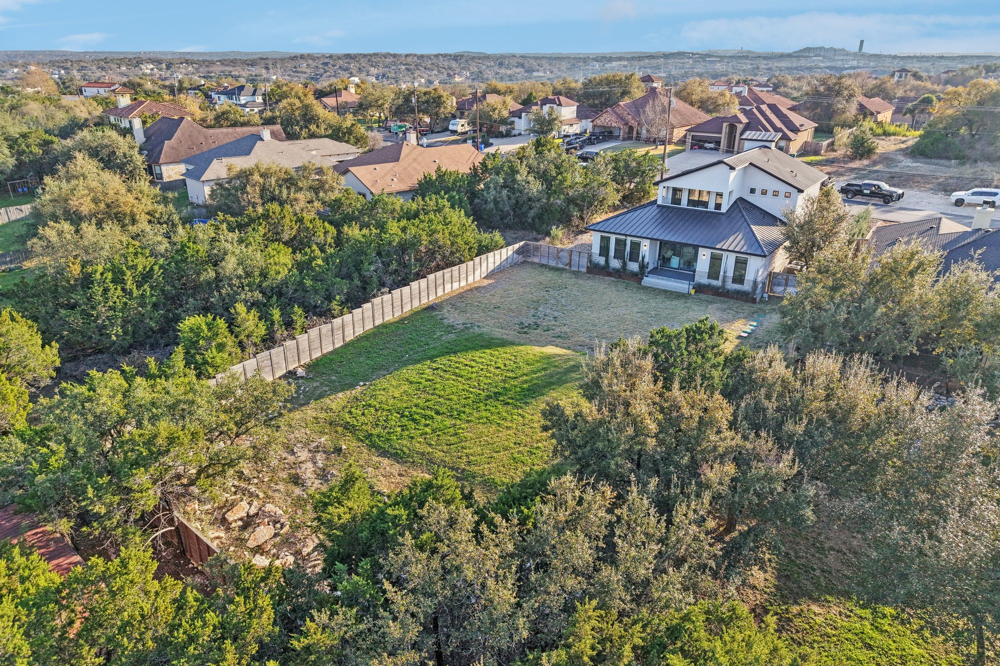 General Williamson Dr-S0203-091.jpg